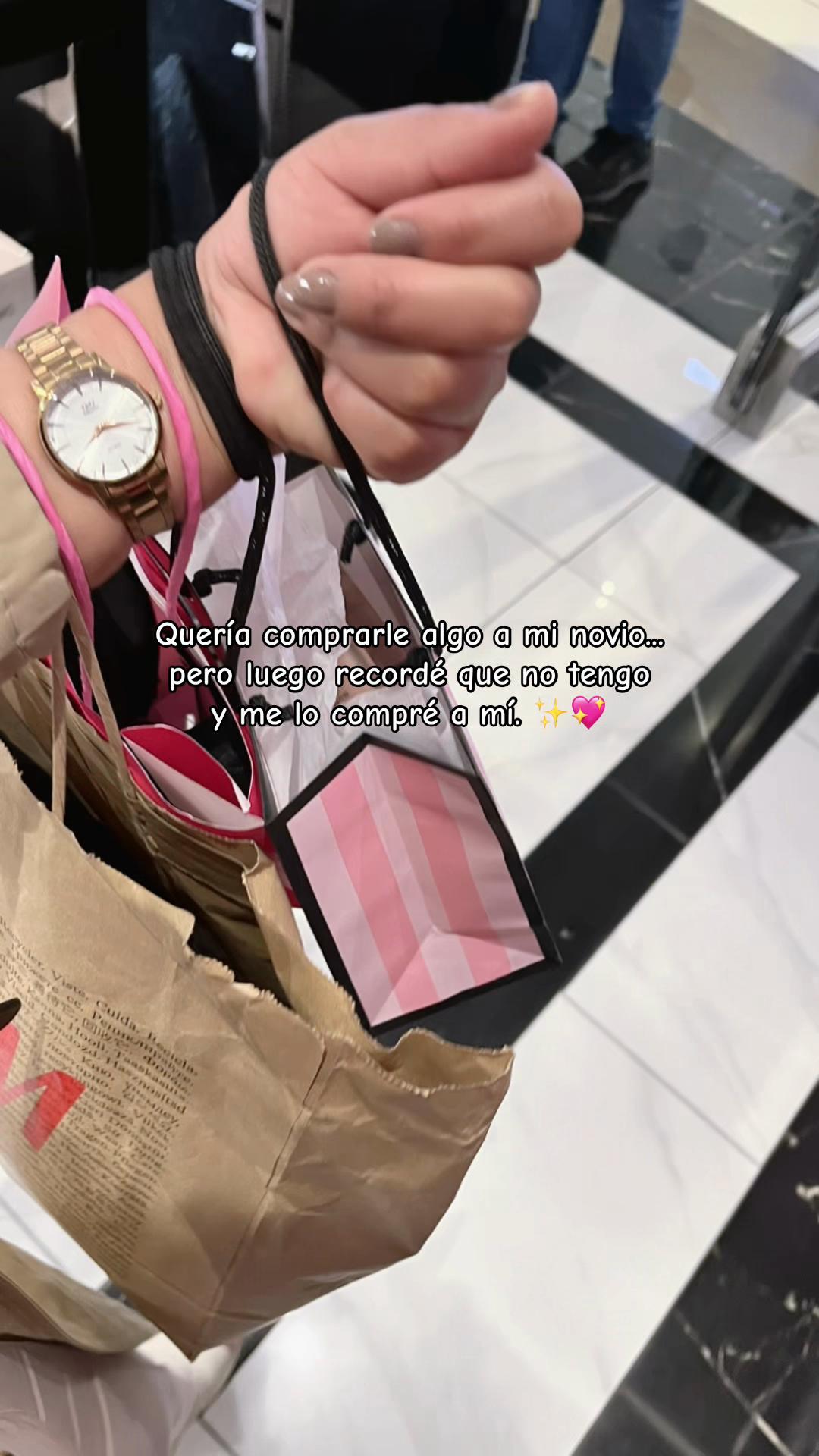 @𝓛𝓾🎒✈️