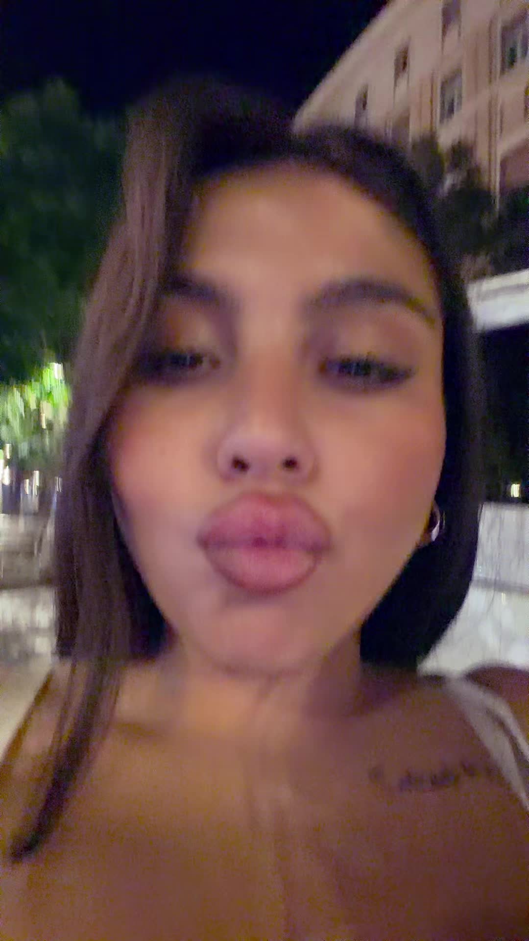 @monyka