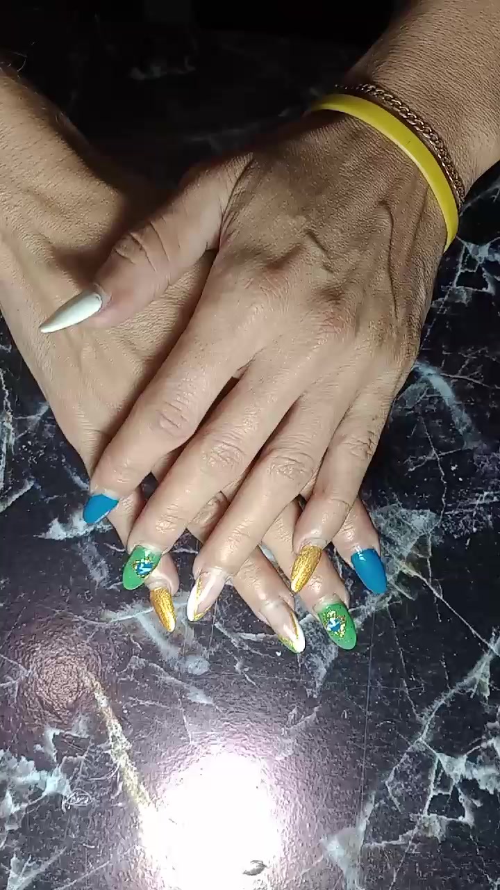 @Dani💅🏻