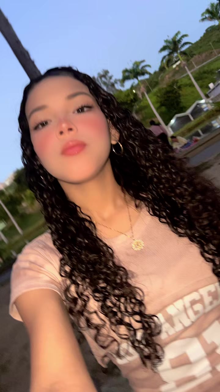 @𝓒𝓮𝓲𝓭𝓮𝓻𝓵𝓲𝓷♛.
