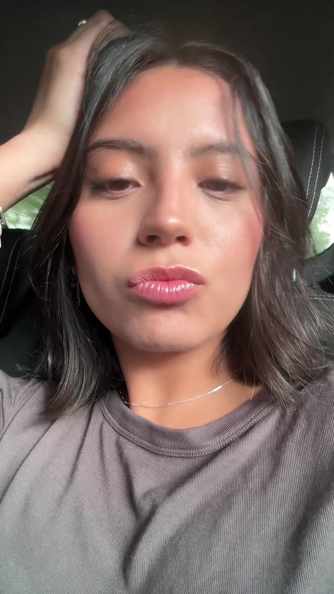 @loveehotmoms_