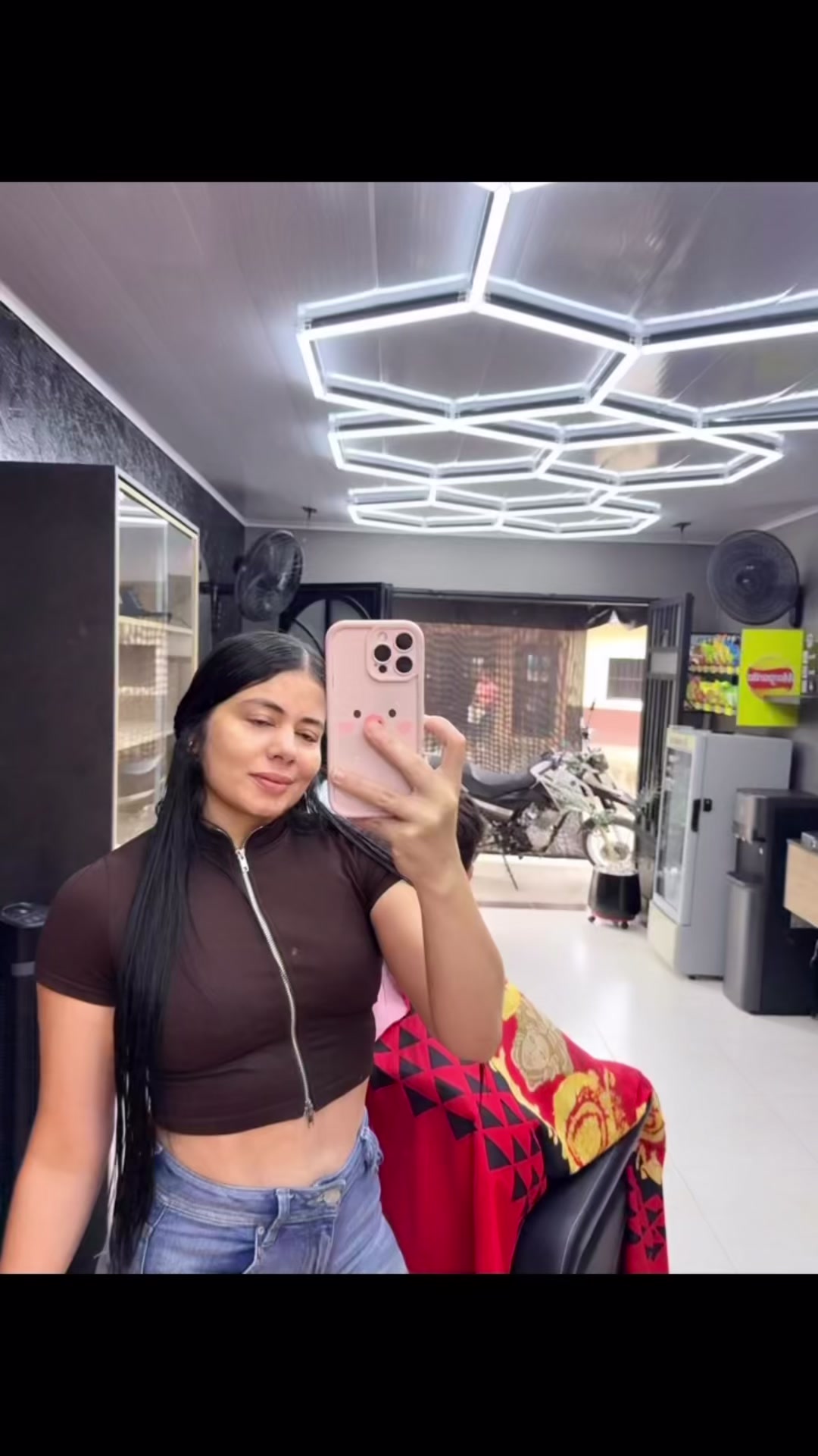 @🐷