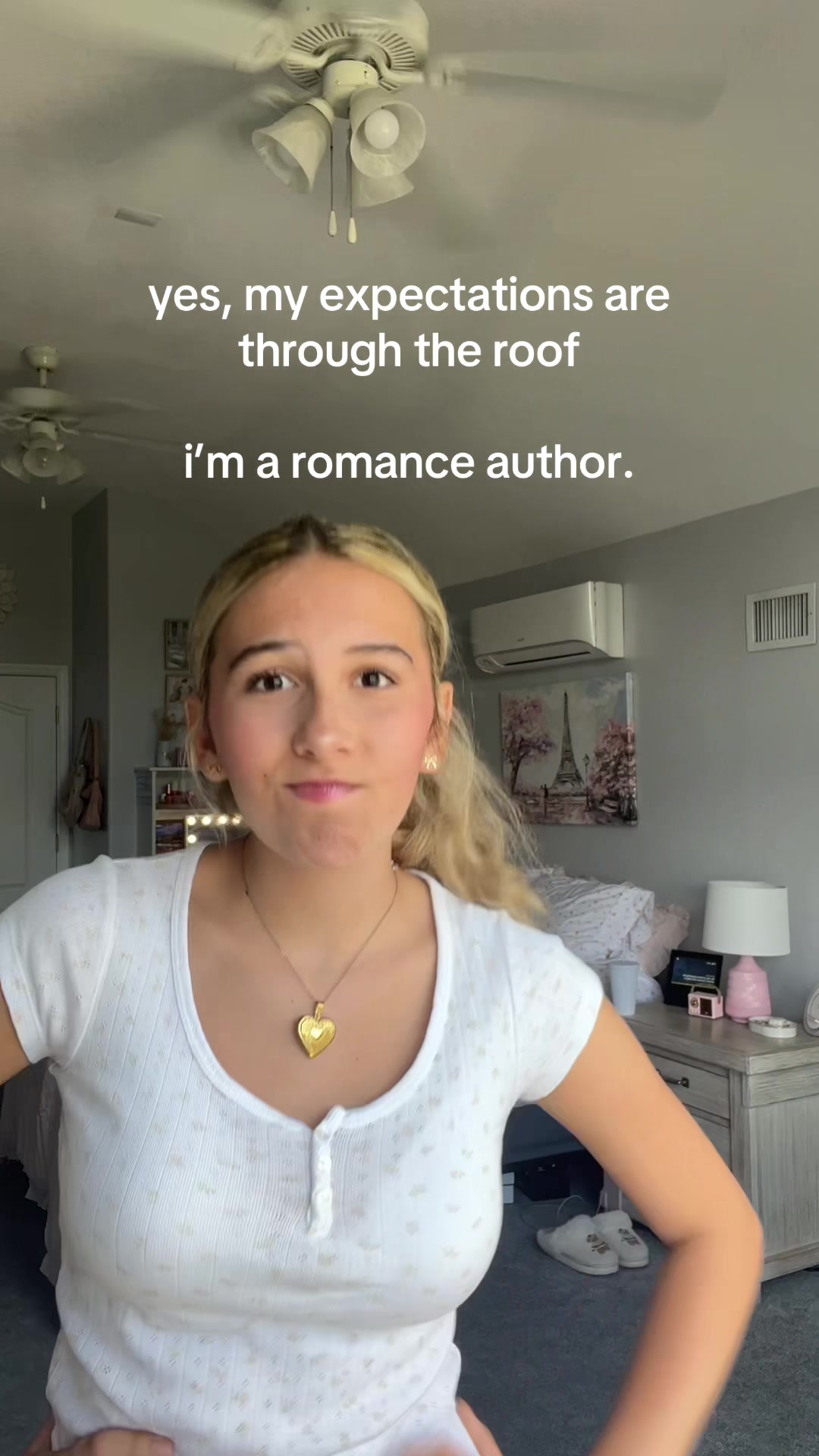 @Sophie Schweim | Author