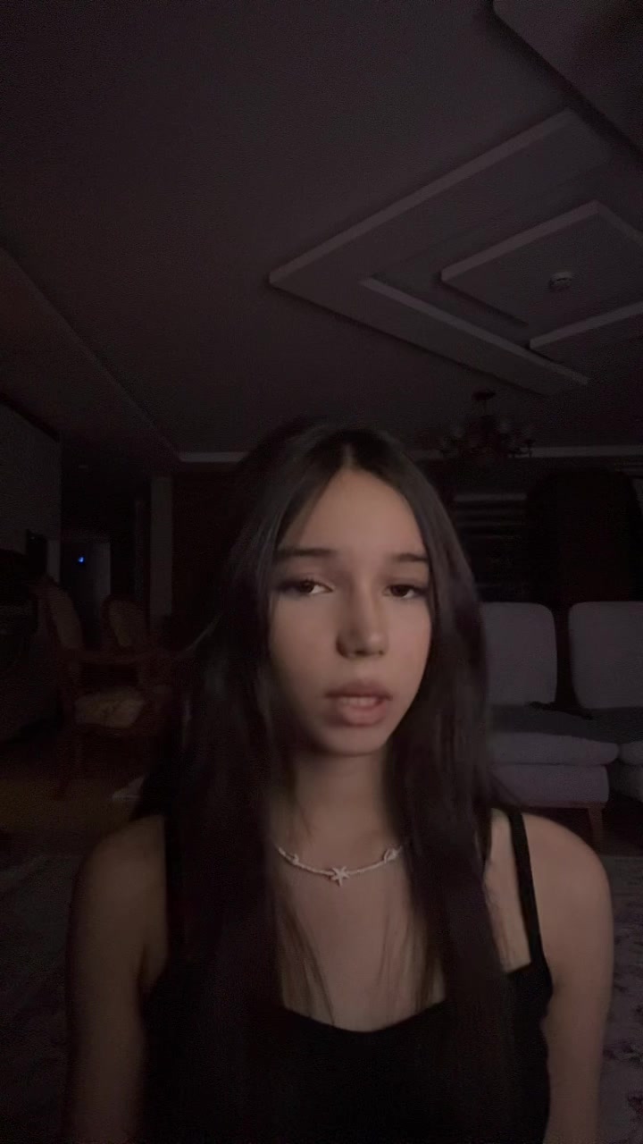 @𝘁𝗮𝗻𝗮𝘇