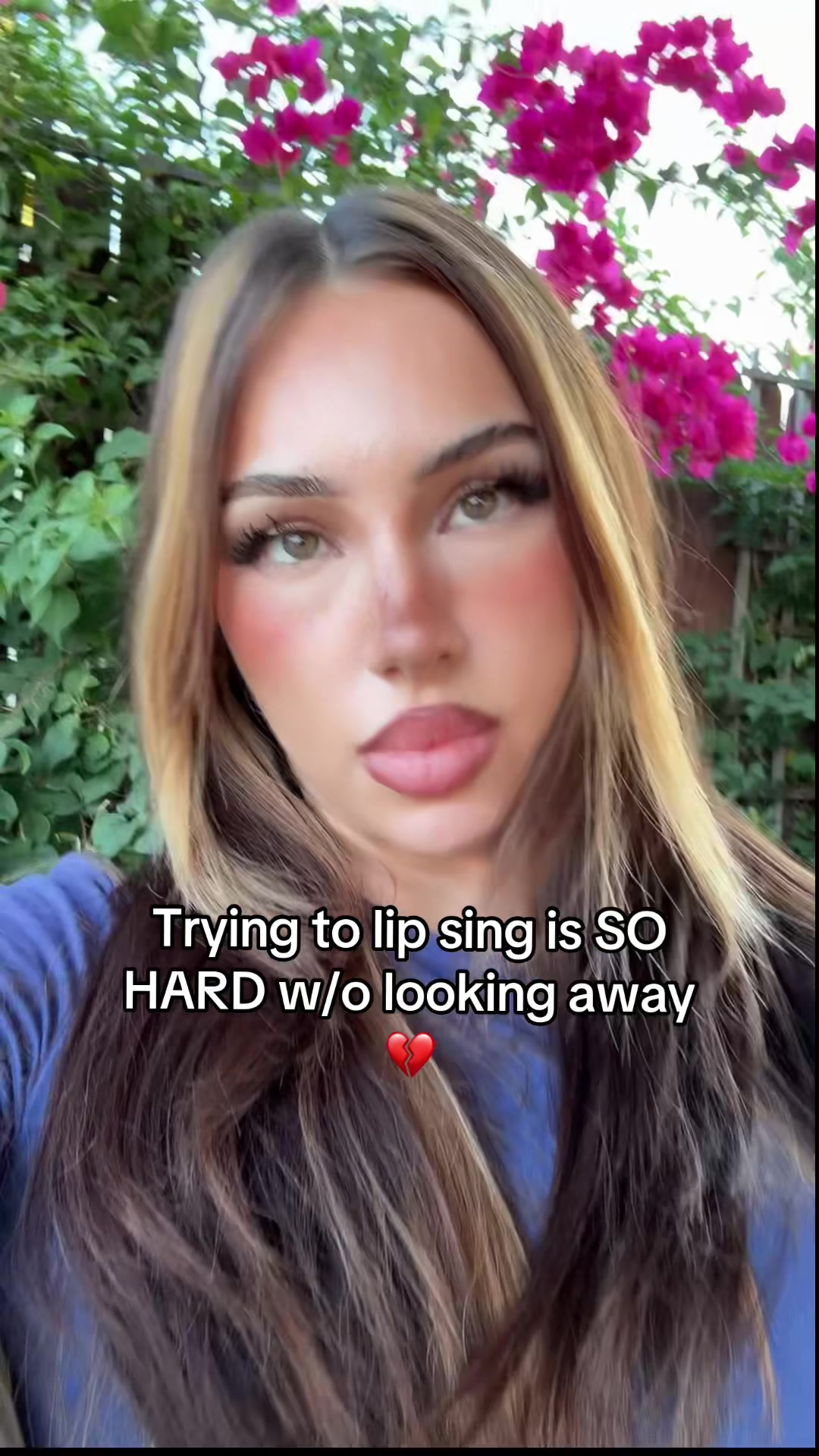 @lizzafterdark