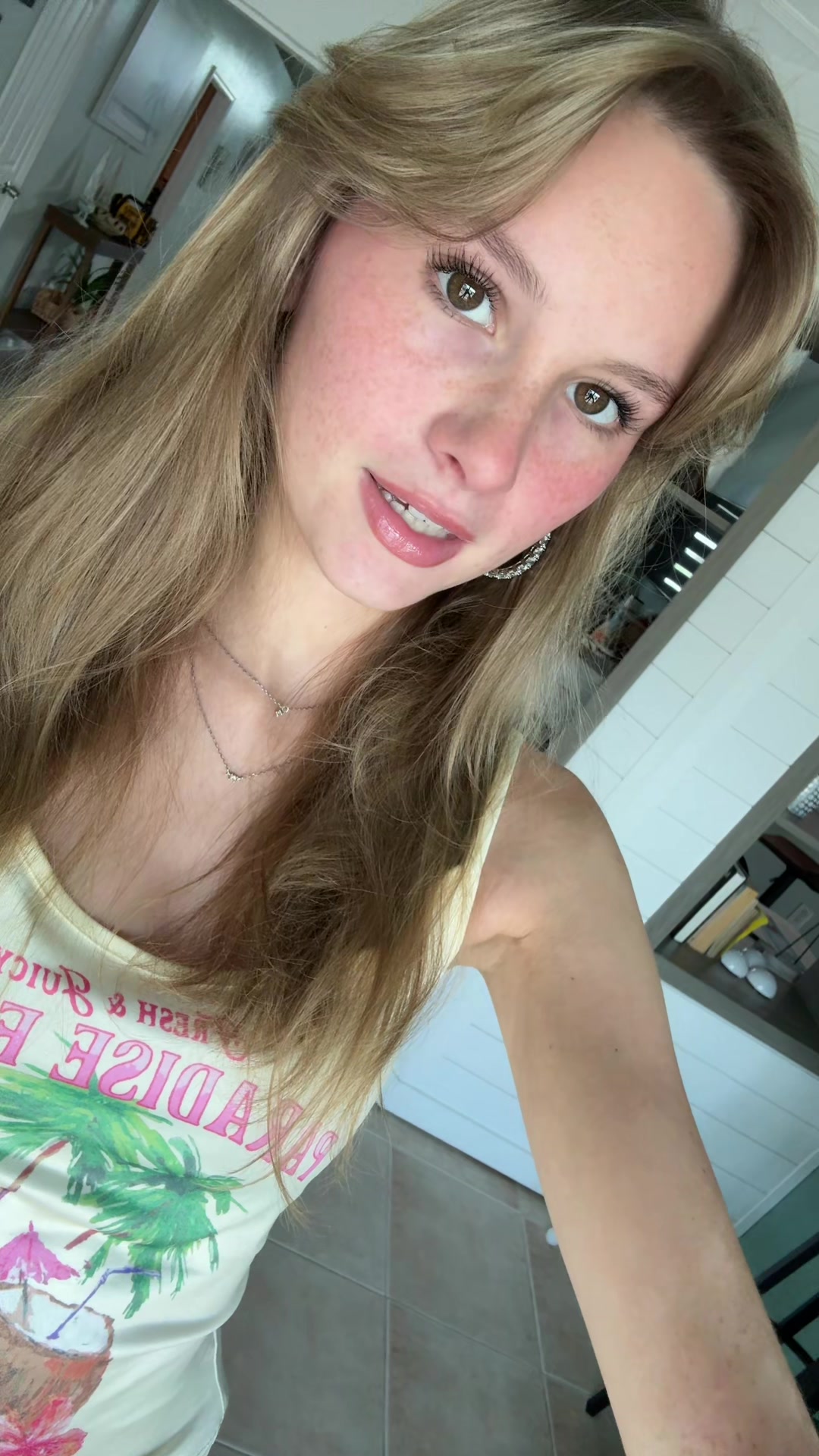 @chloeee