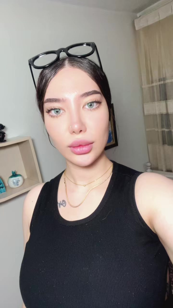 @donyaabbasi2003