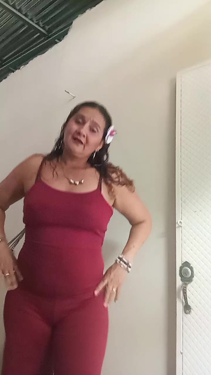 @leonela la flaqi