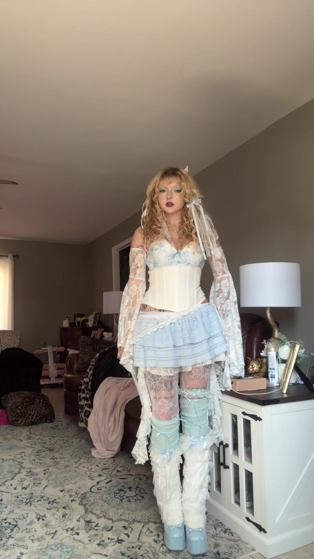 @alexa😋