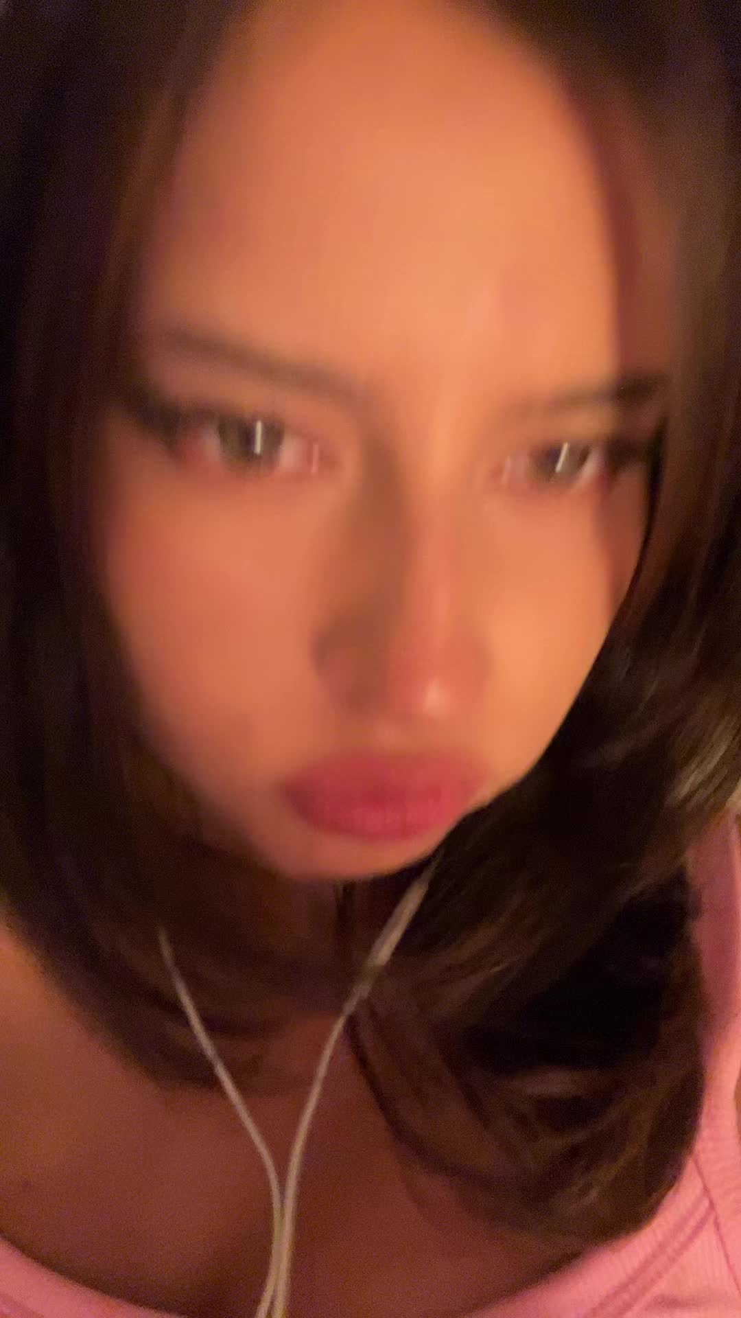 @⭑ 🪽