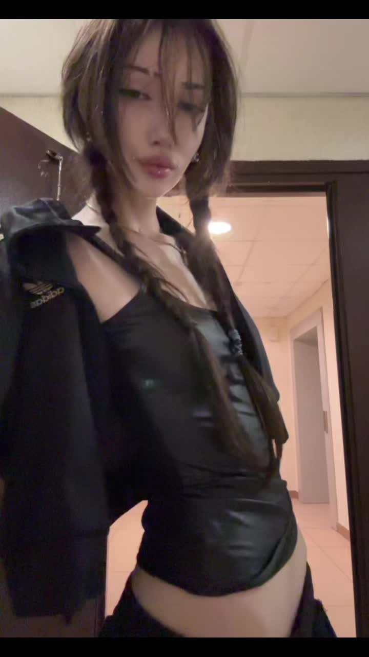 @h8telovr