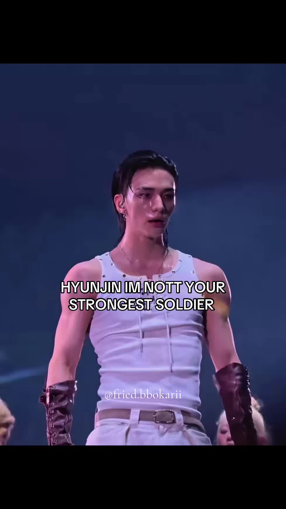 @︎