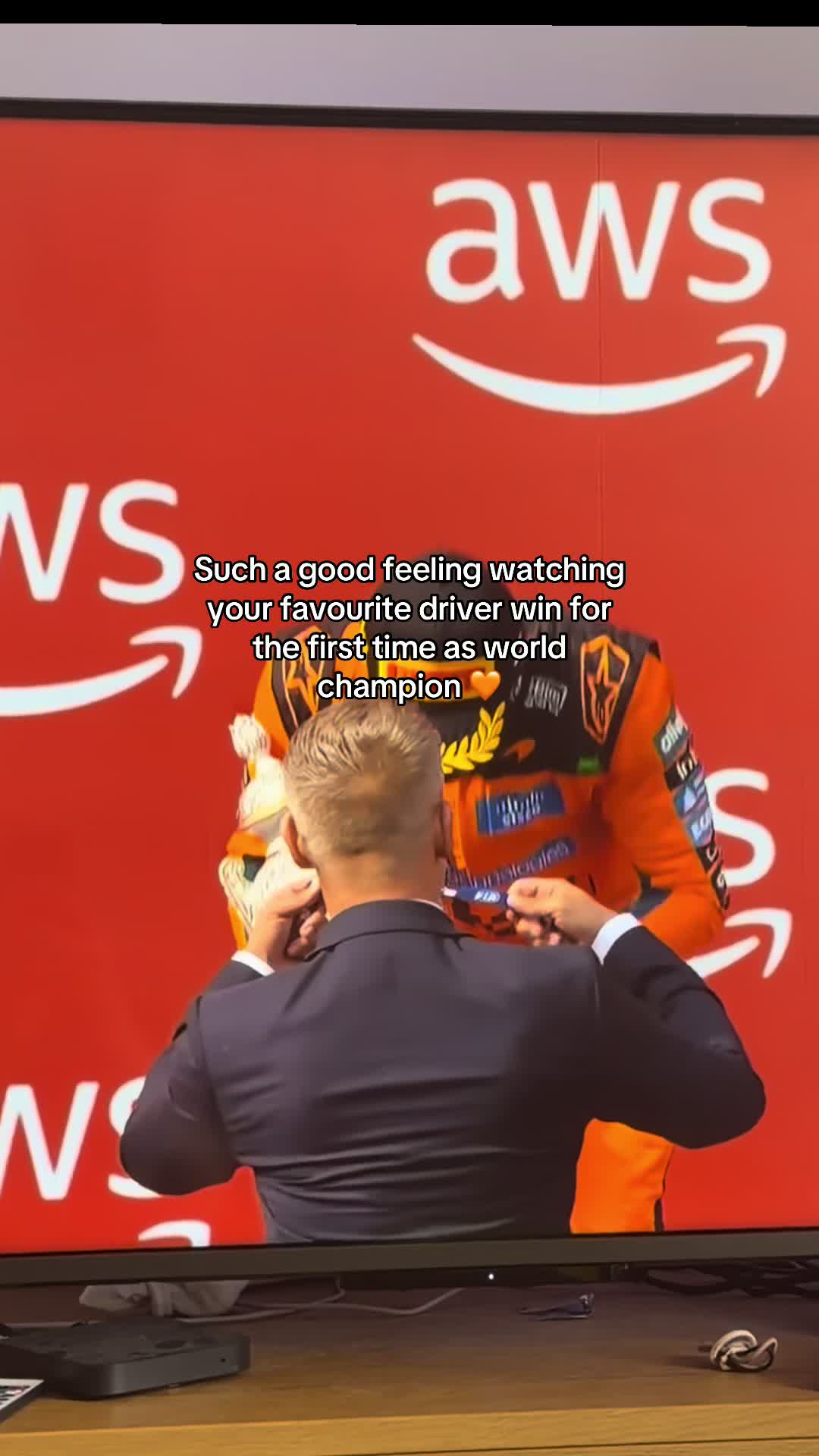 @Chloe🏎️4