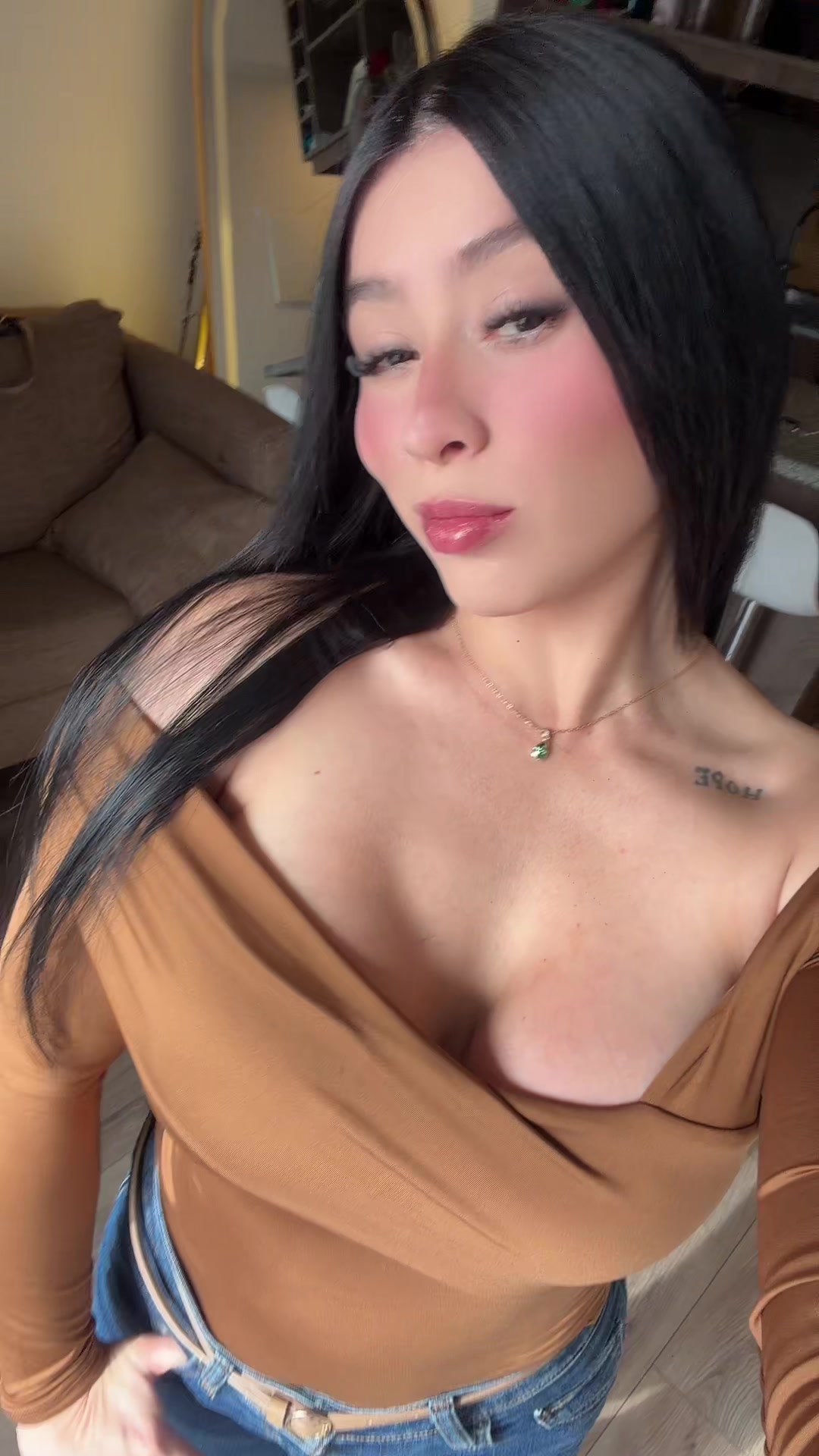 @Adriana Daniela🩵