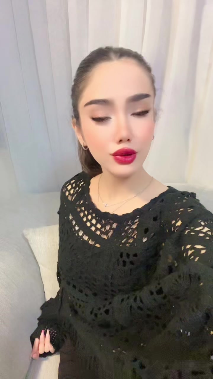 @melika