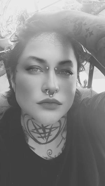 @Morbid pinup