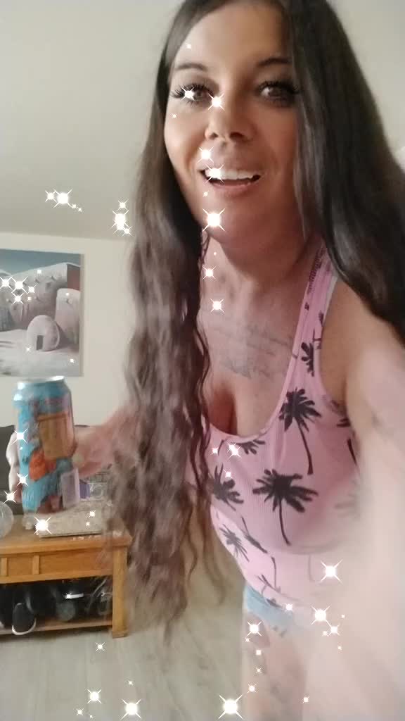 @Lynn_Queen_Of_Farts
