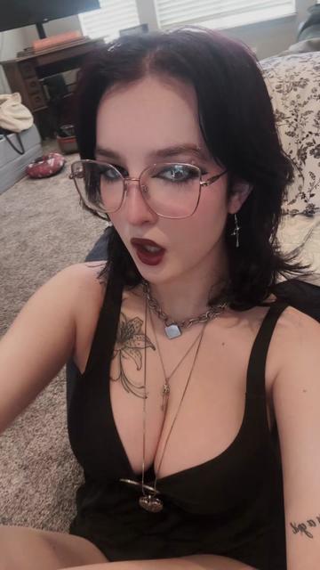 @For the plot 💋