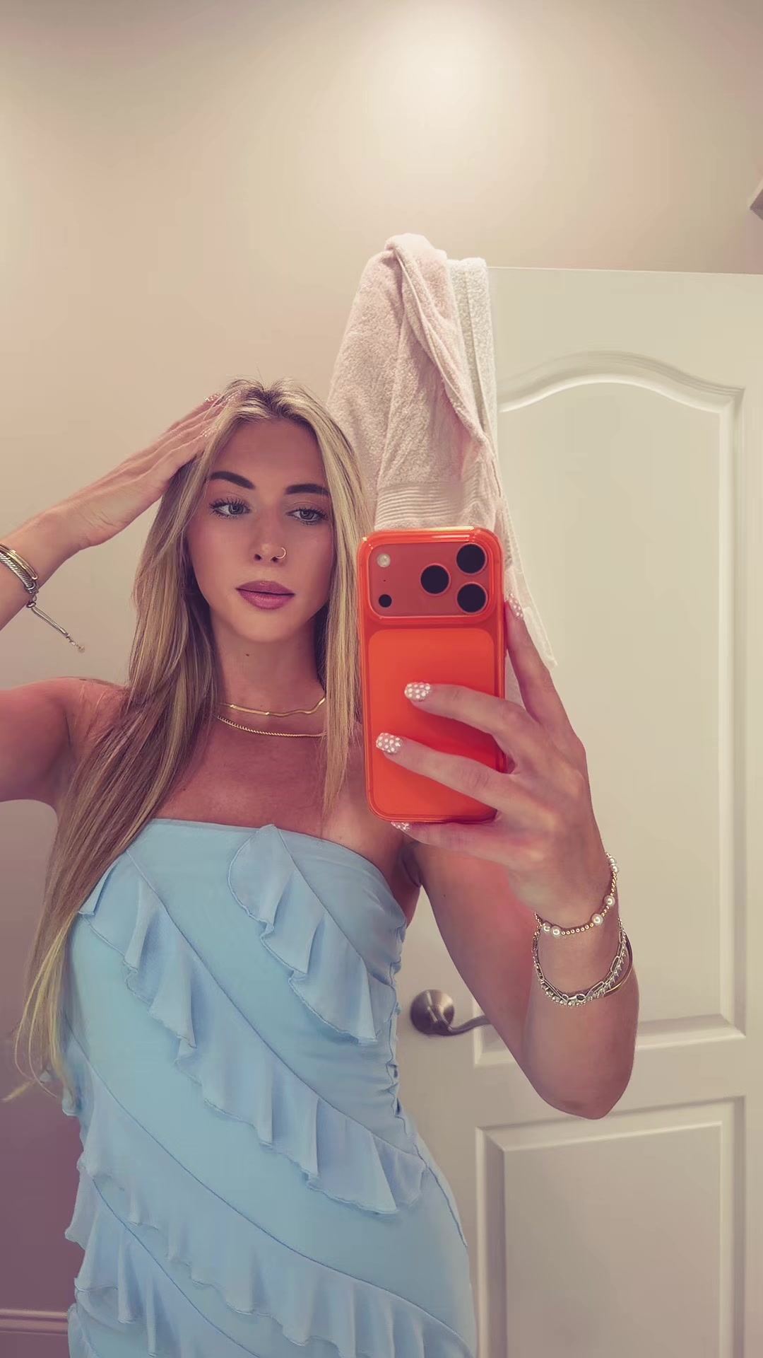 @Lillyneal02