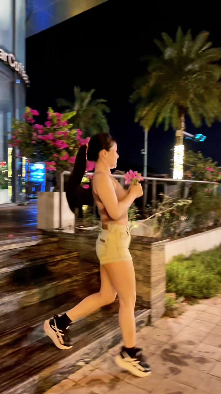 @Th&uacute;y B&aacute;nh cuốn Sầm sơn
