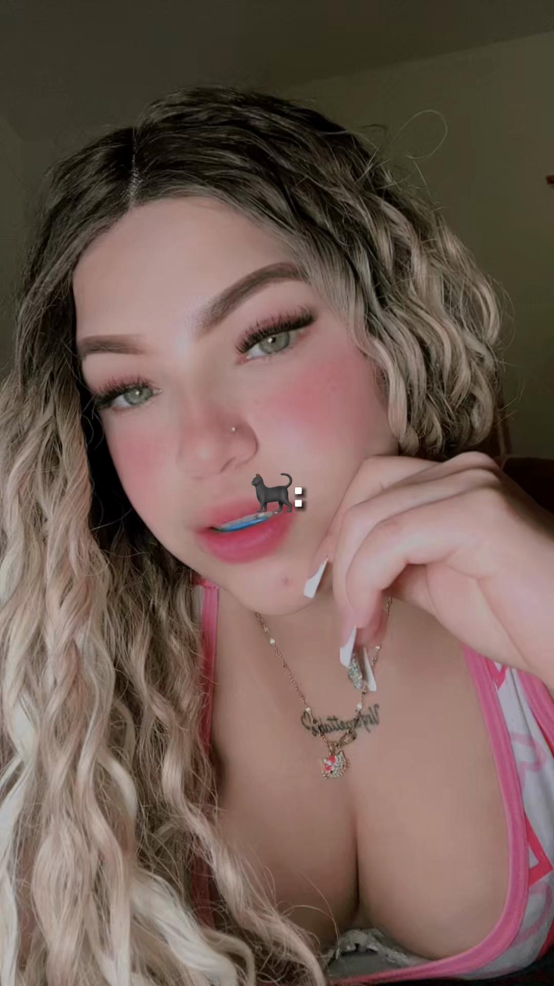 @Ana Diaz🍓💋