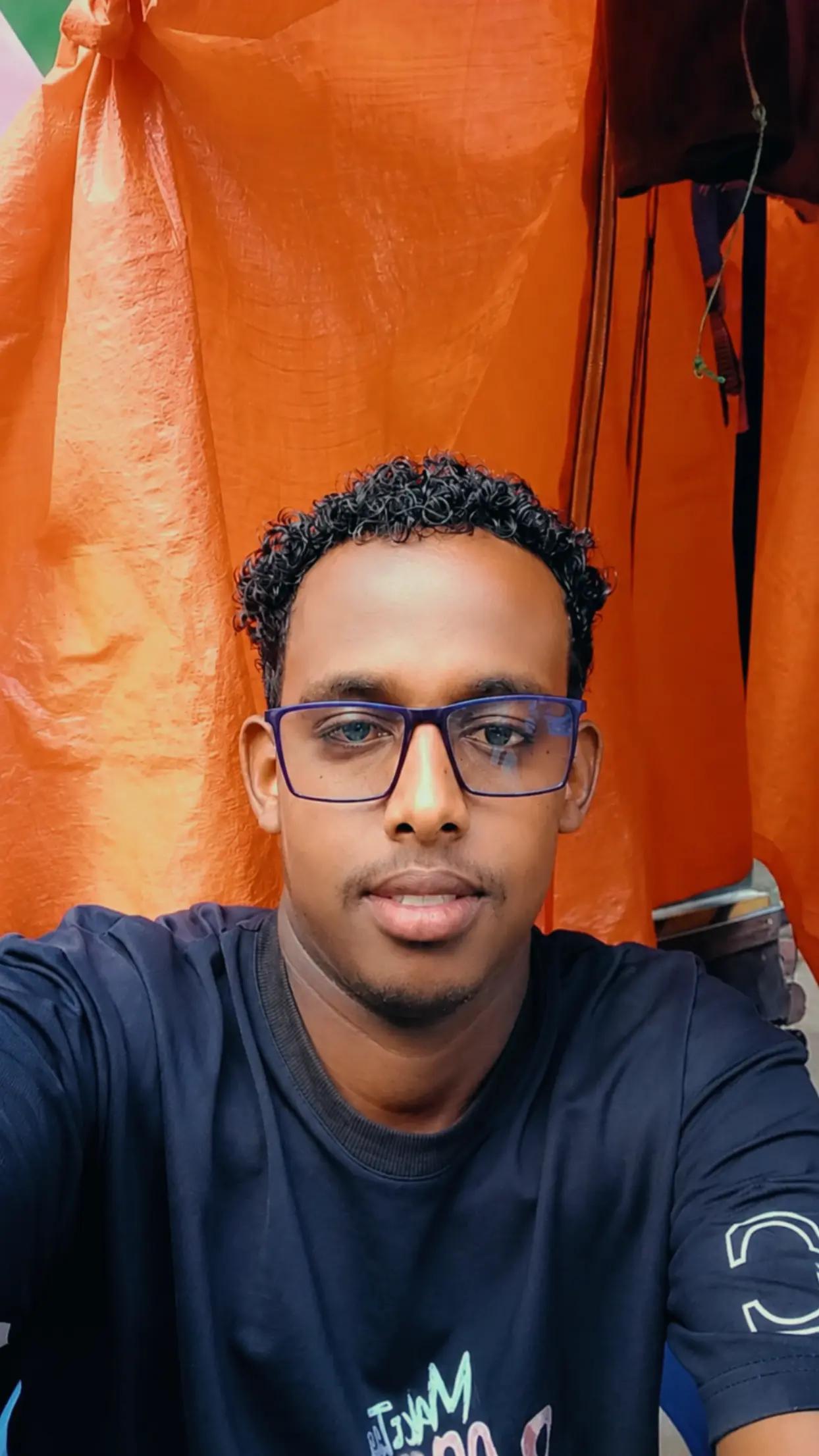 @C/ GaleYdh🦅 ibnu shuceyb🦊🦊