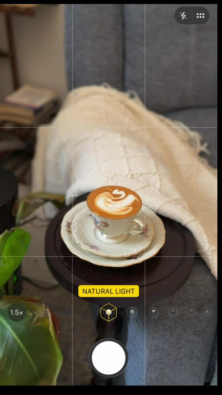 @جُ