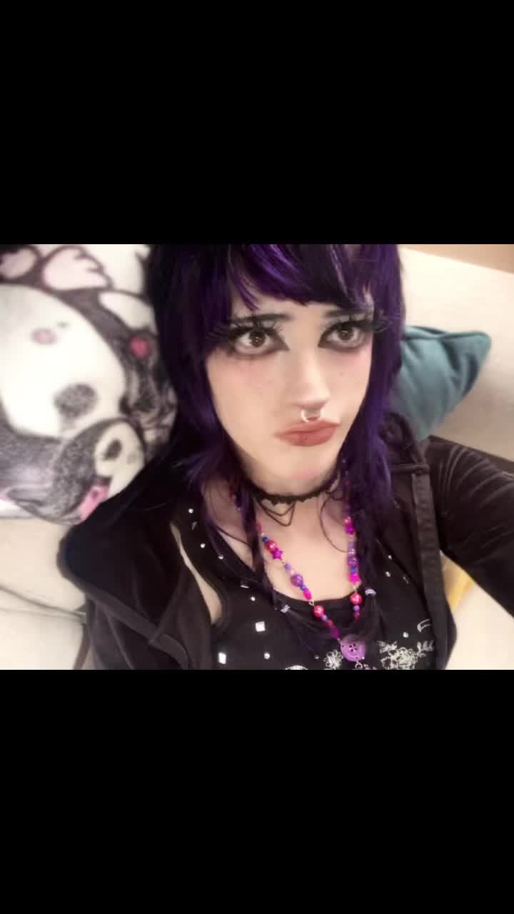 @🦇twinklefart62🦄