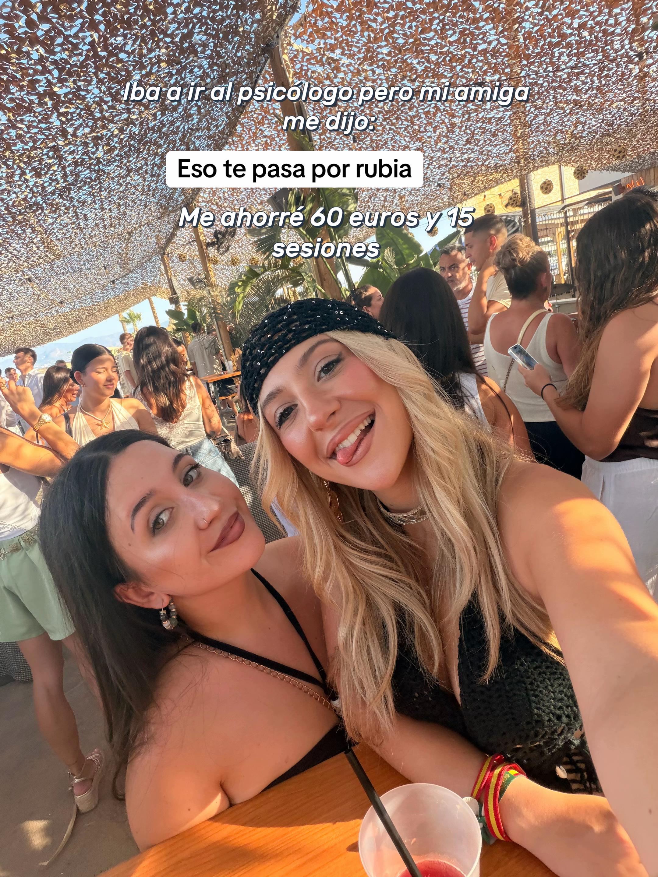 @Gloriiaajmeneez