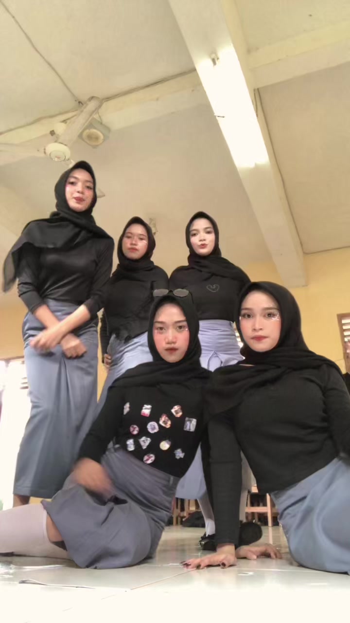 @windyy