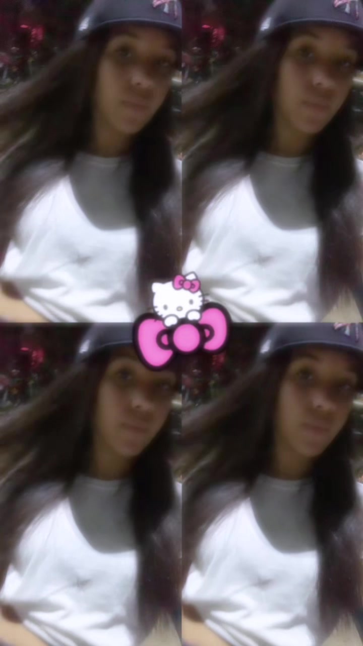 @Xoxo_daileni