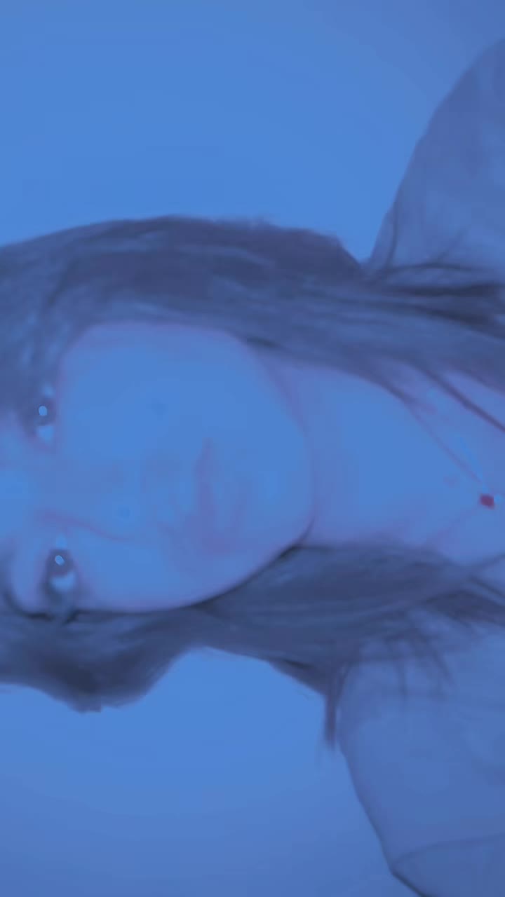 @Hsty