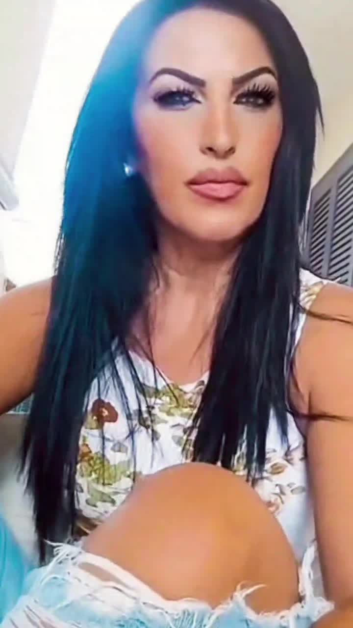 @Rosy_desy