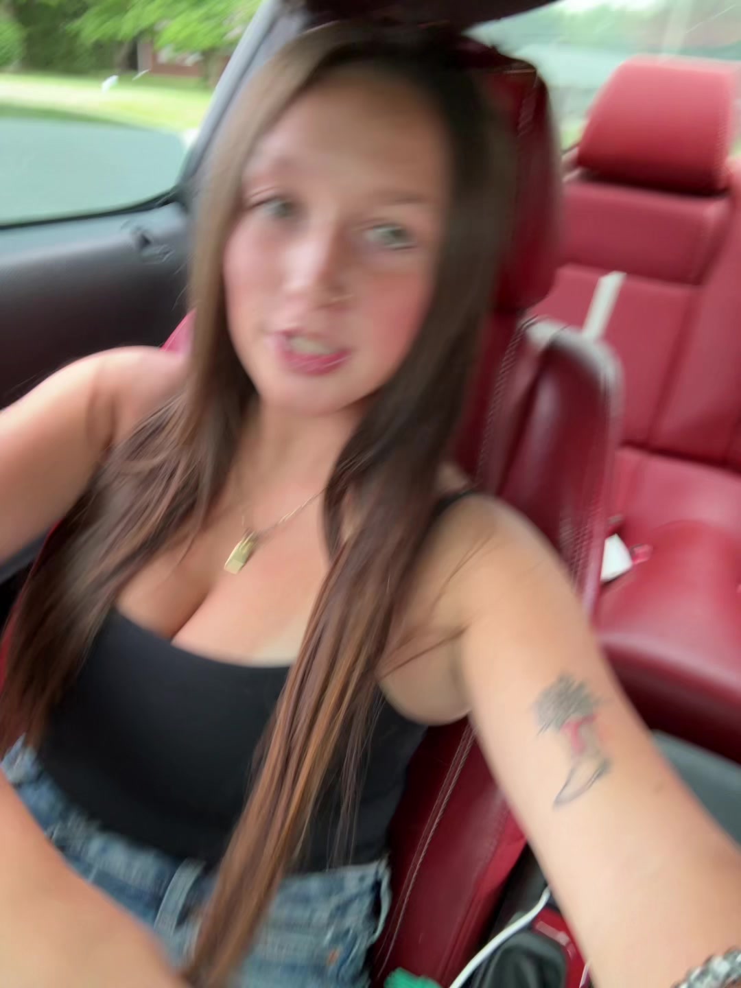 @️