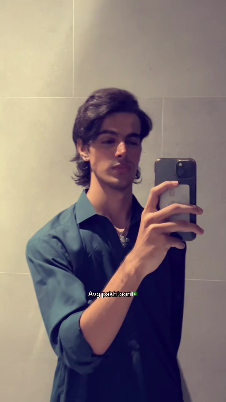 @Zee.