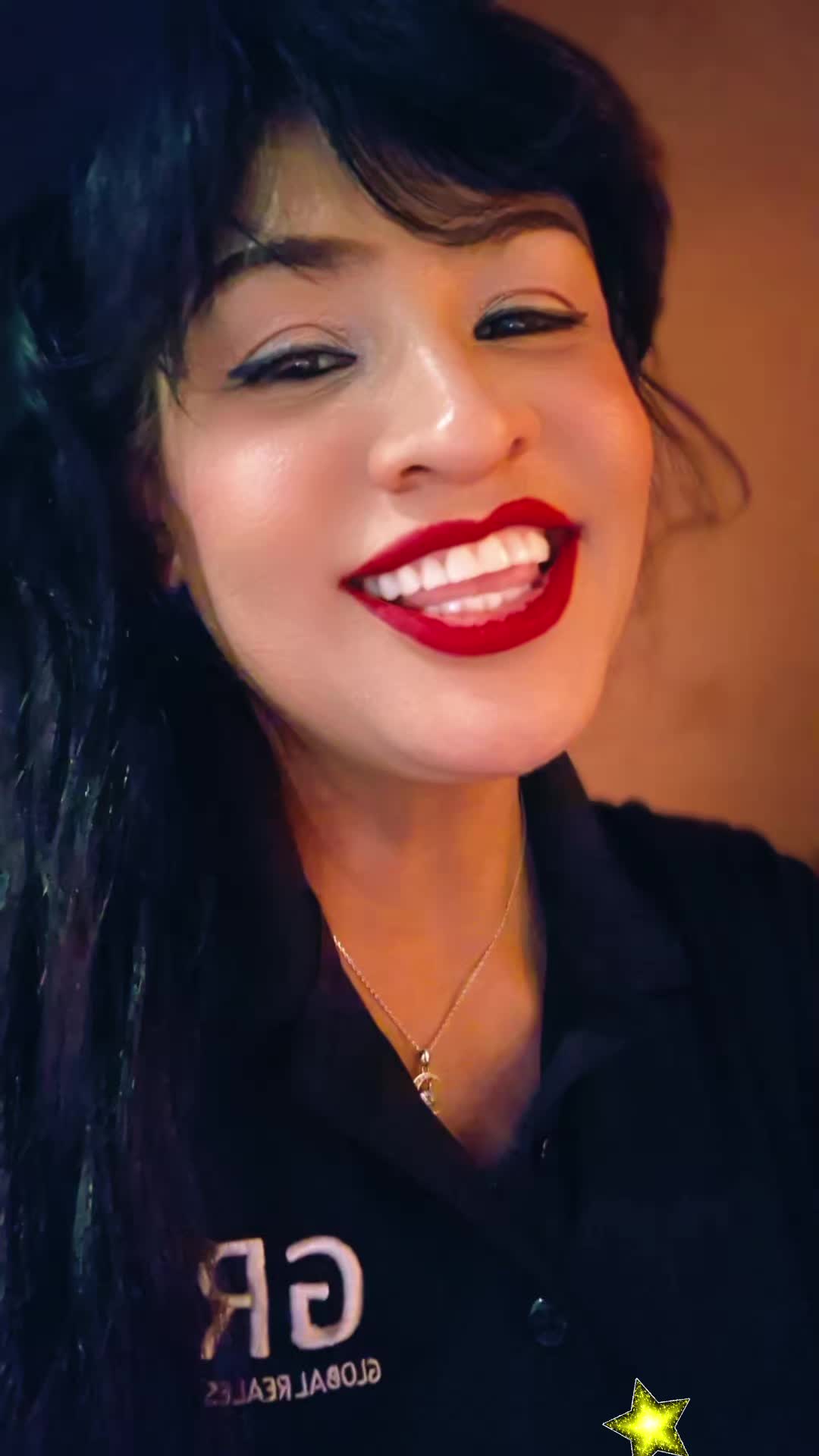 @Estrella.