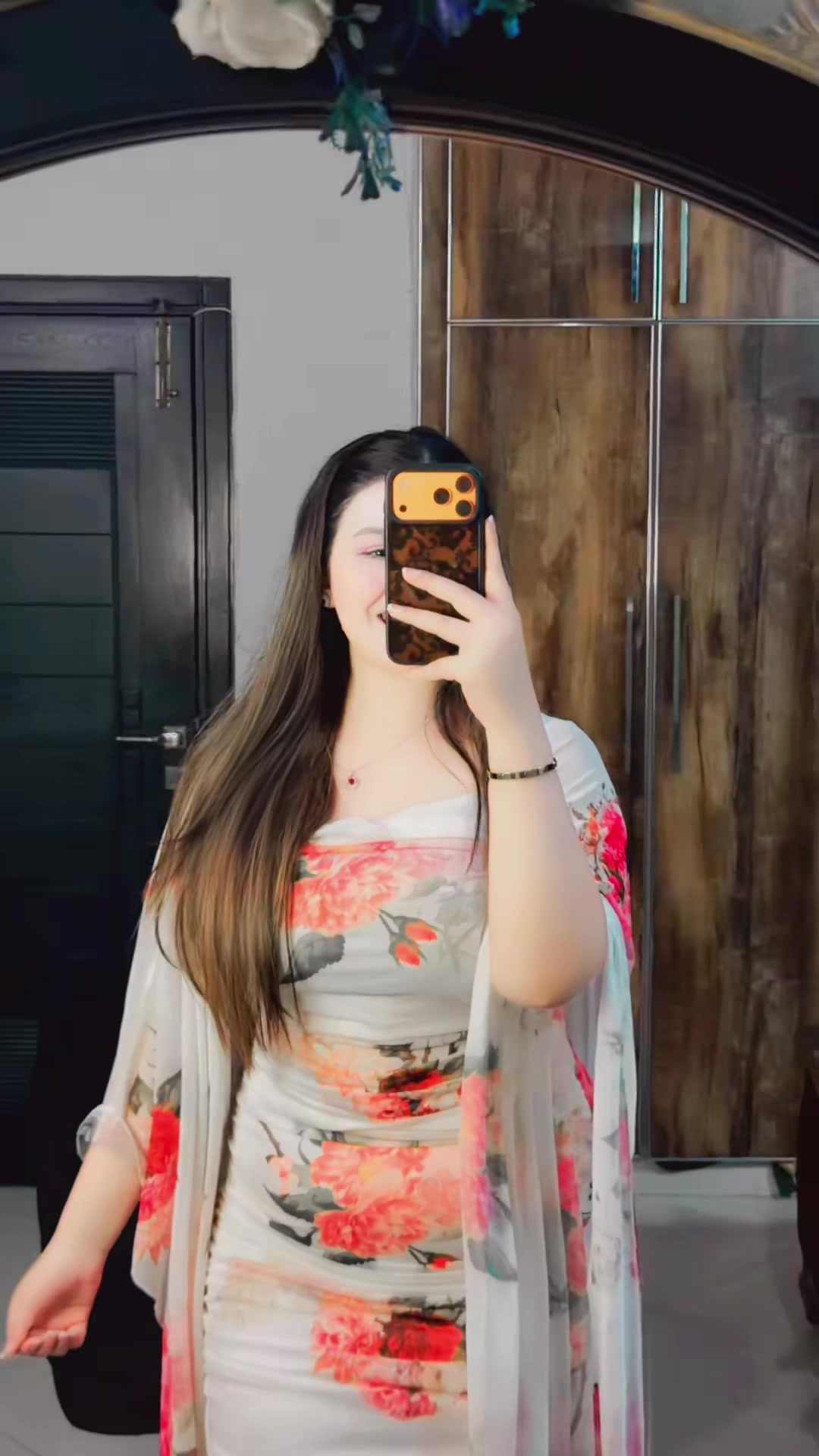 @Kitty🦋