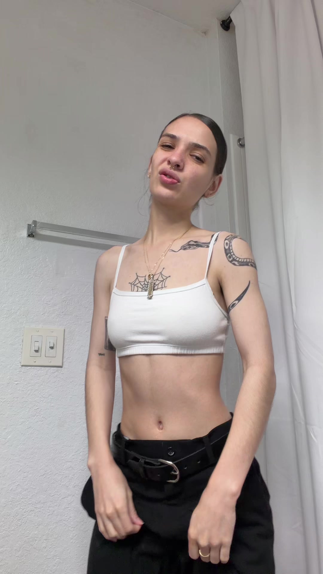 @noesponkysaurus