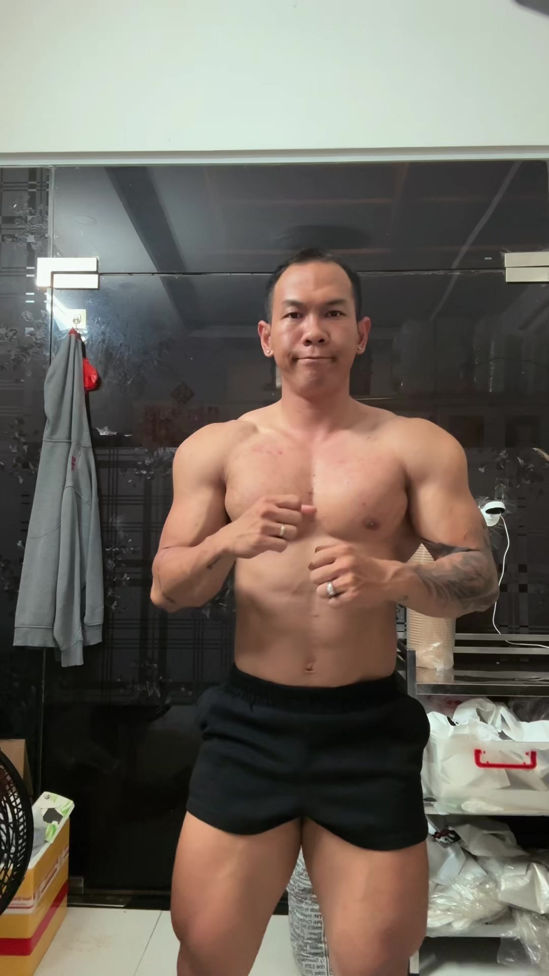 @Anh Dân Quân