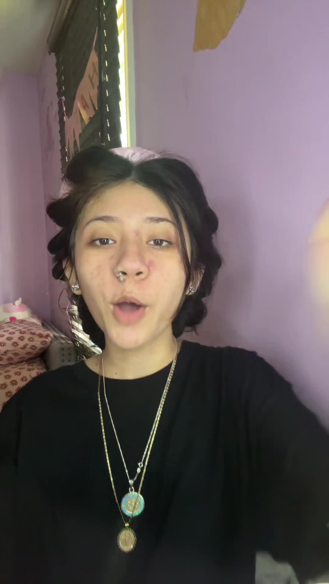 @𝐀 𝐍 𝐆 𝐄 𝐋 𝐀 🍸