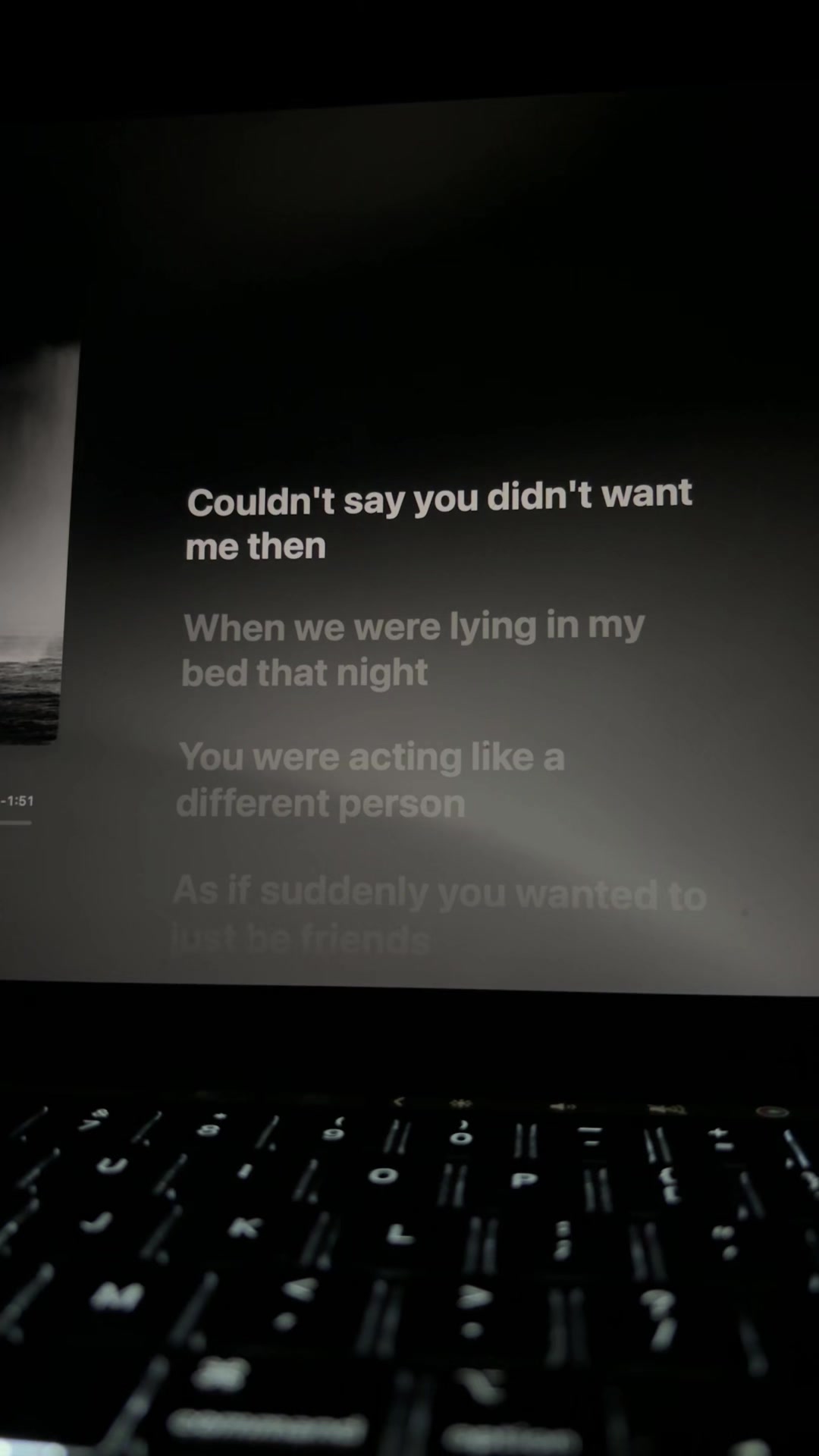 @Lyrics 🎶