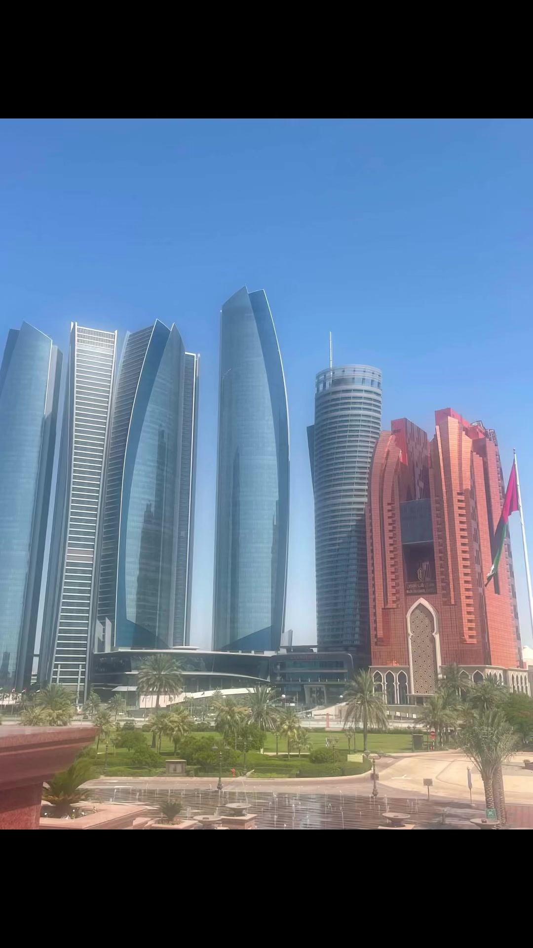 @UtazzVelem Dubajba