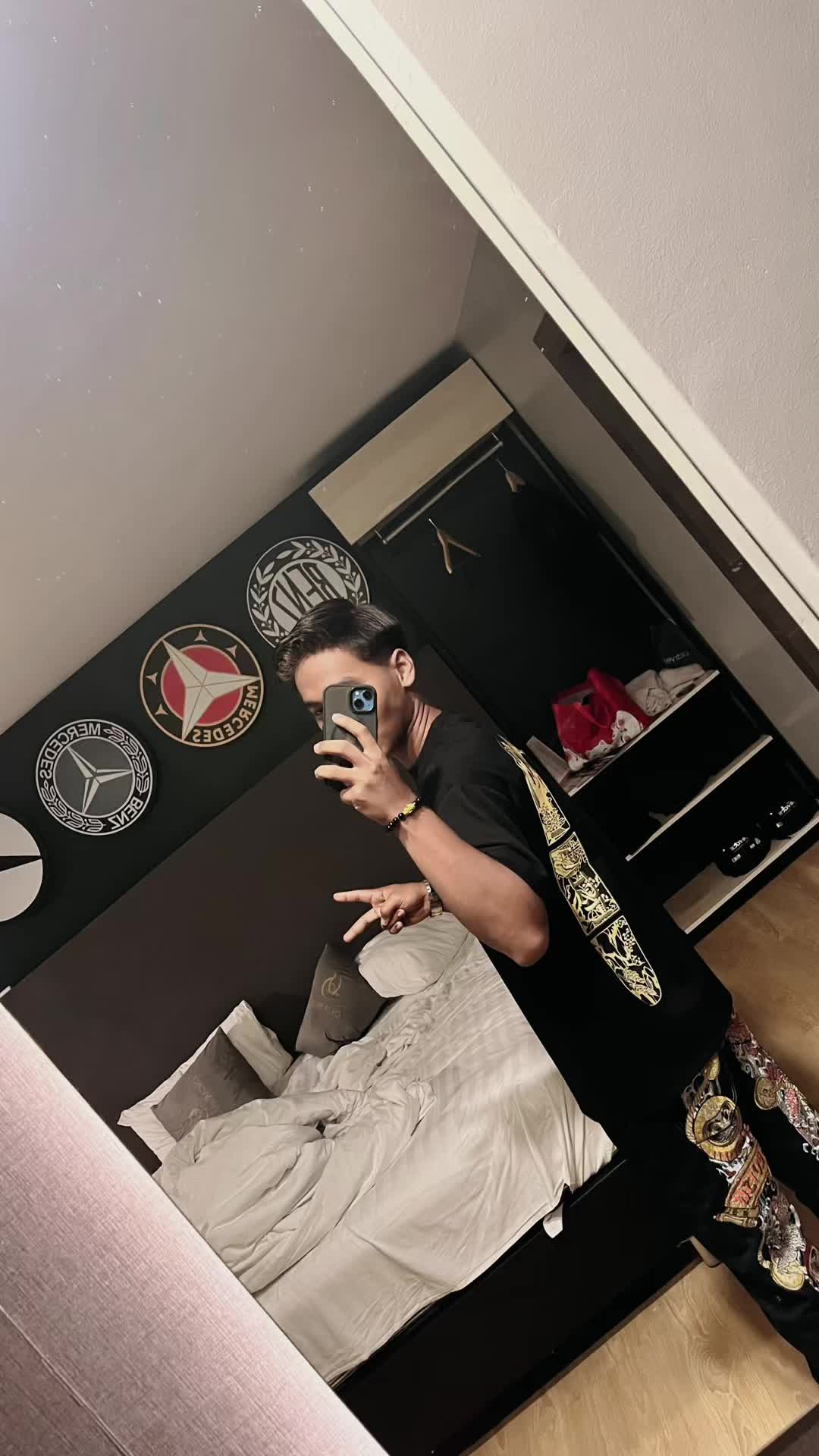 @𝓞𝓦𝓝