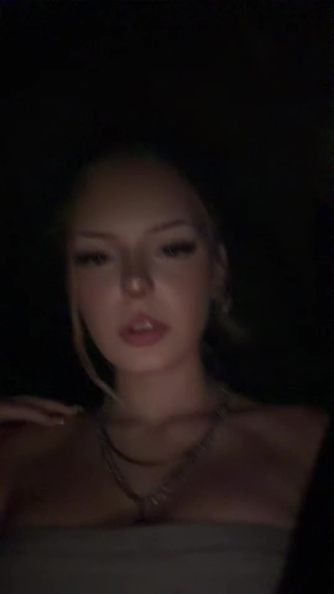 @eyeiris23