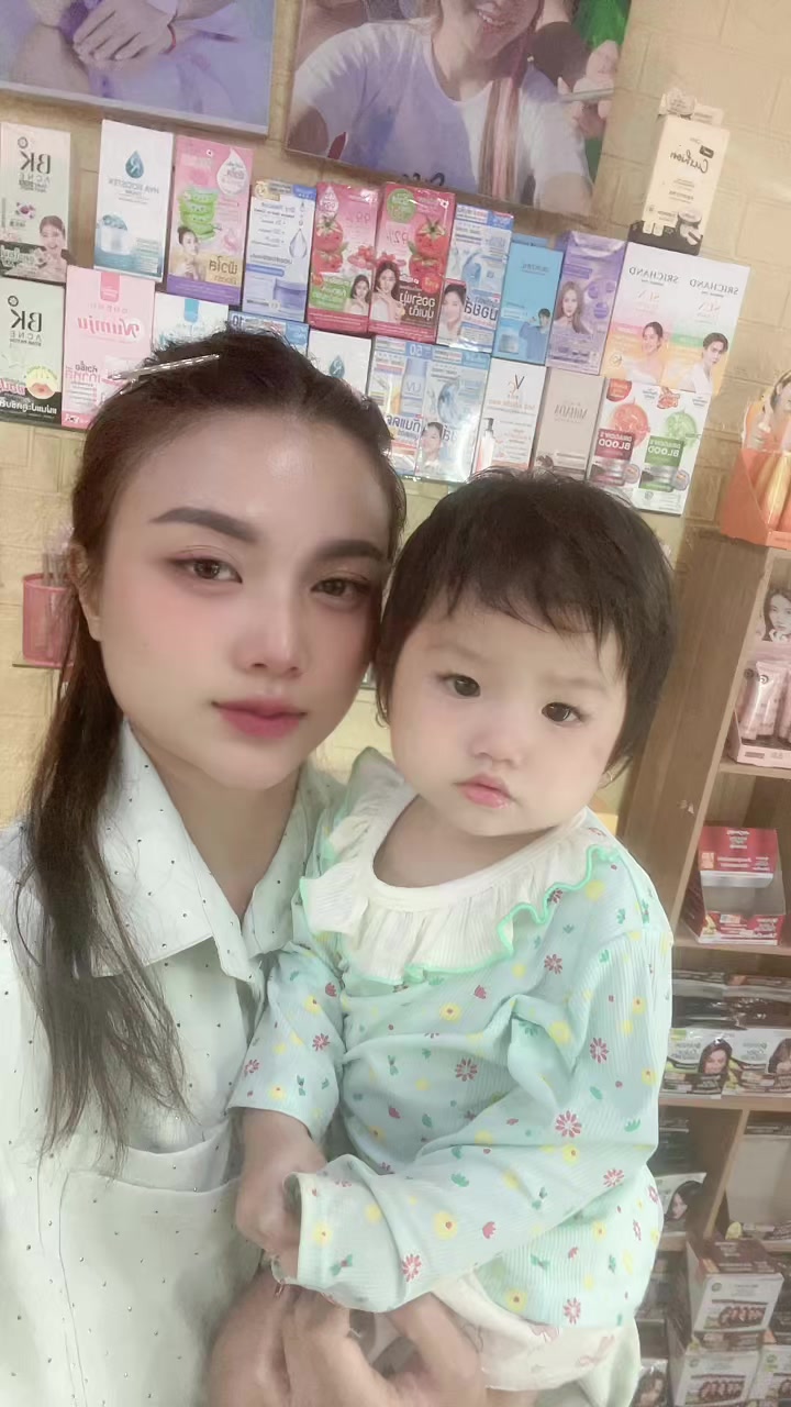 @@ketsada🇱🇦ແມ່ຄ້າອອນລາຍ🥰
