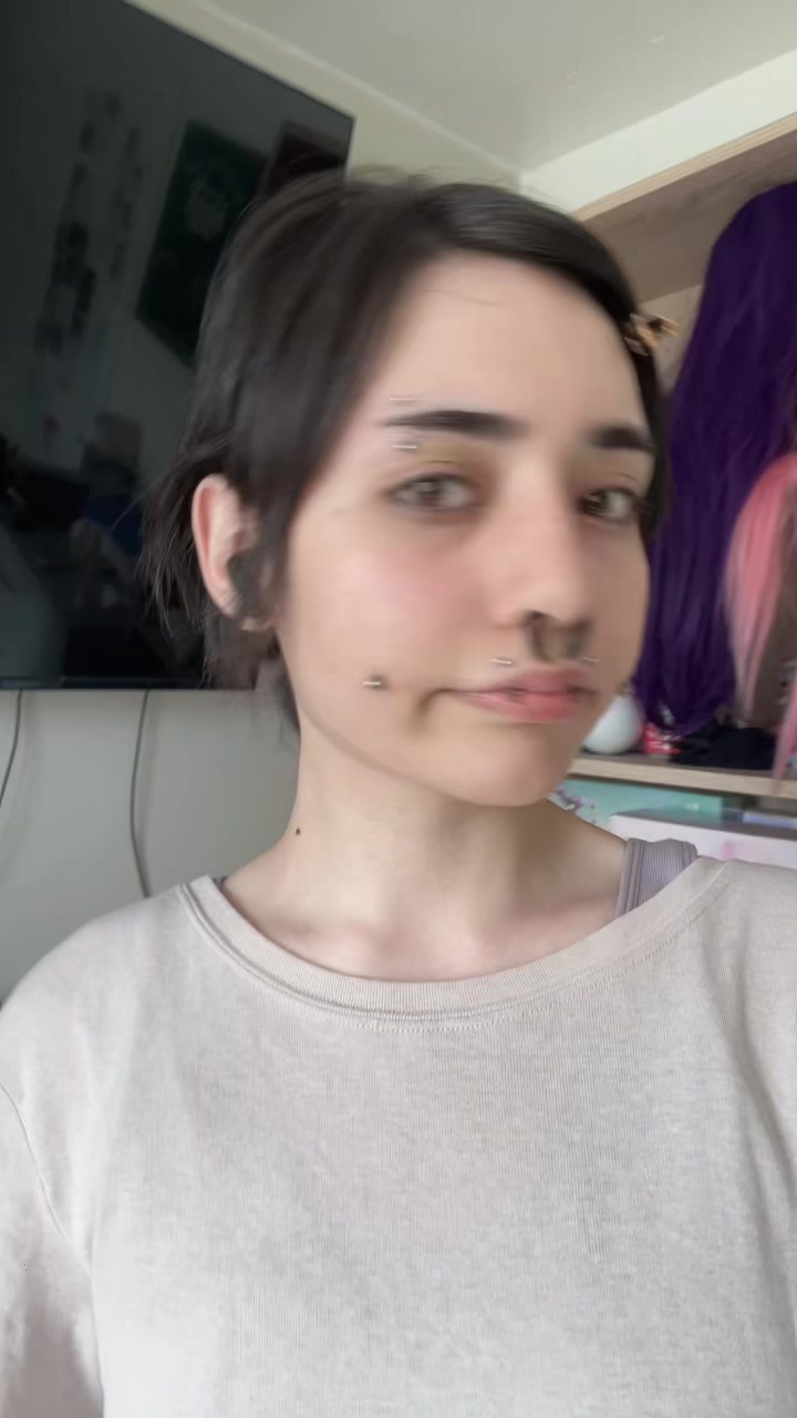 @؟