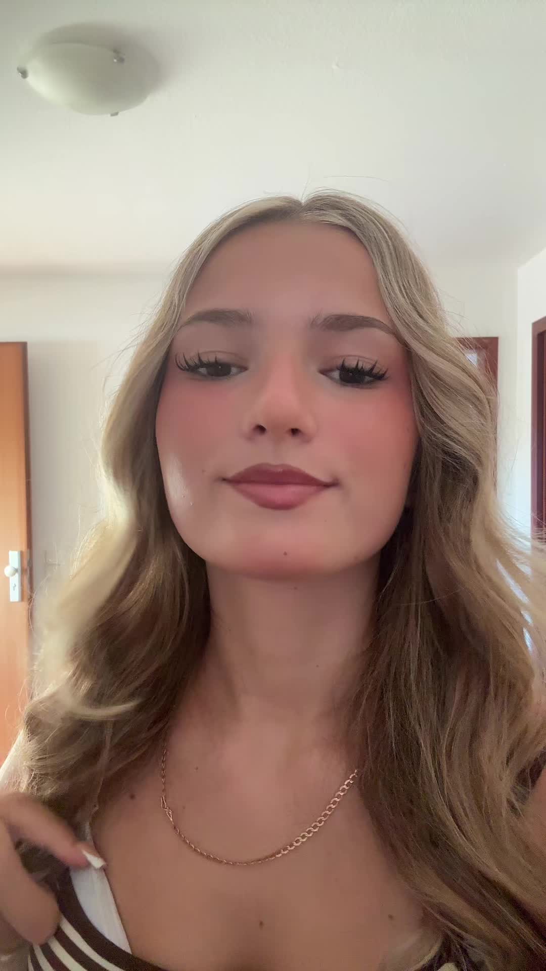 @Ema🇦🇱