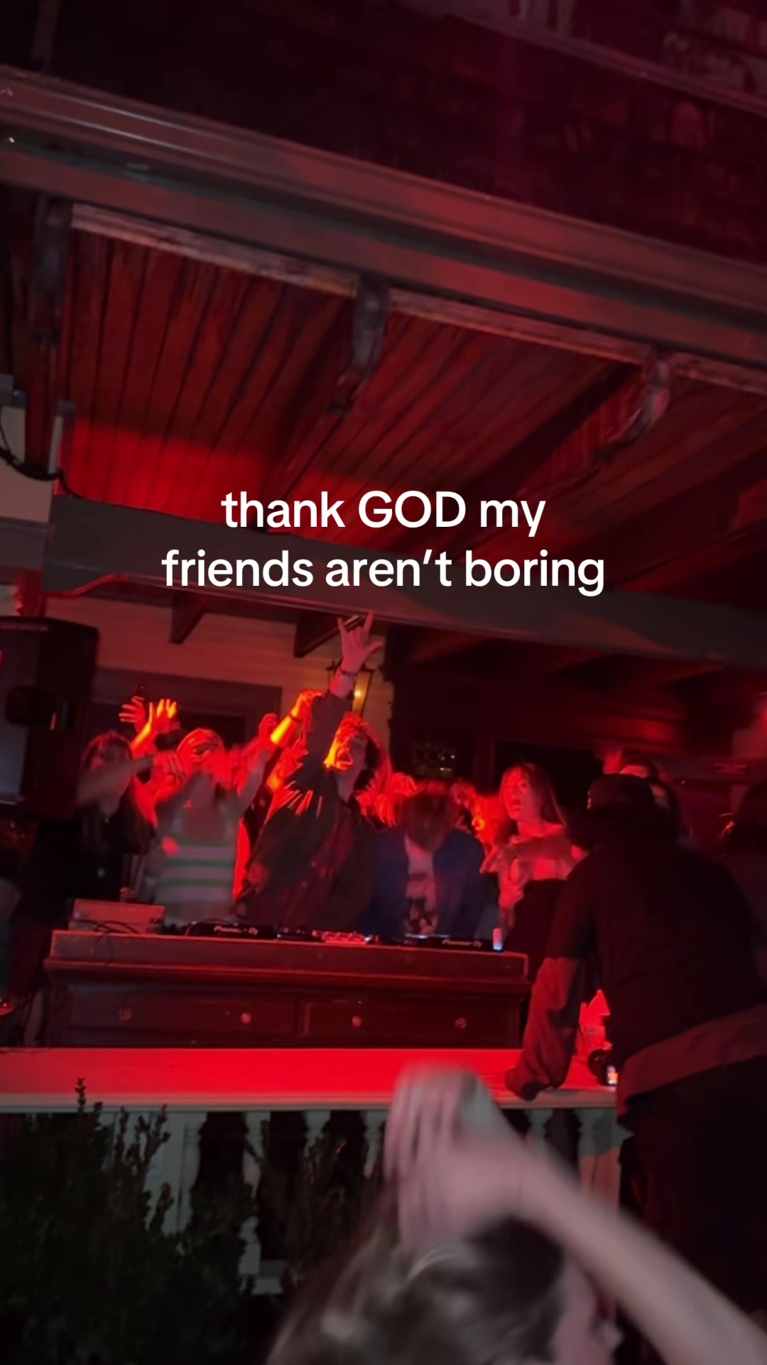 @Hotshots & thots🥂