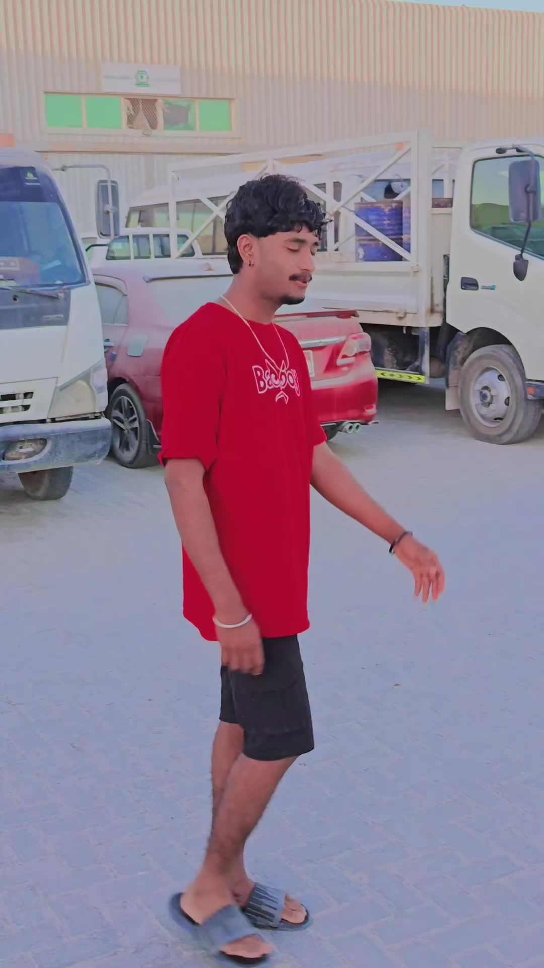 @꧁KING♛AMIT꧂