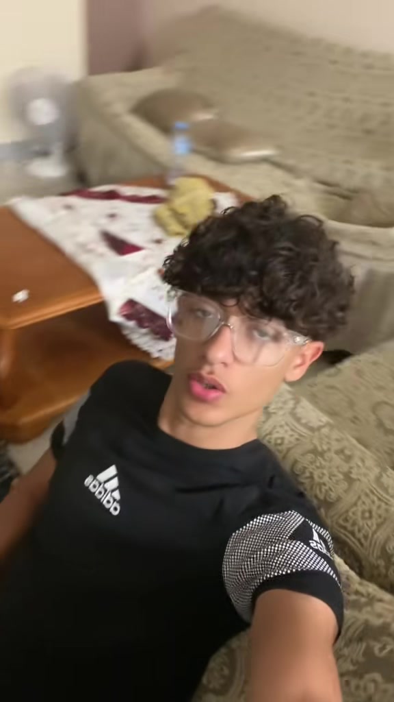 @🤠